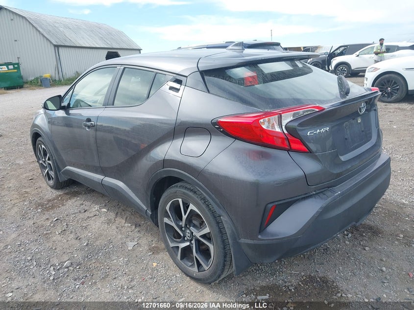 Vin: jtnkhmbx1m1105760, lot: 3107184, toyota c-hr xle/le/night shade/limited 20213