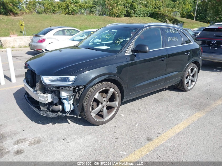 2015 Audi Q3, Удар спереду, IAAI, VIN WA1GFEFS1FR000753 — фото 2