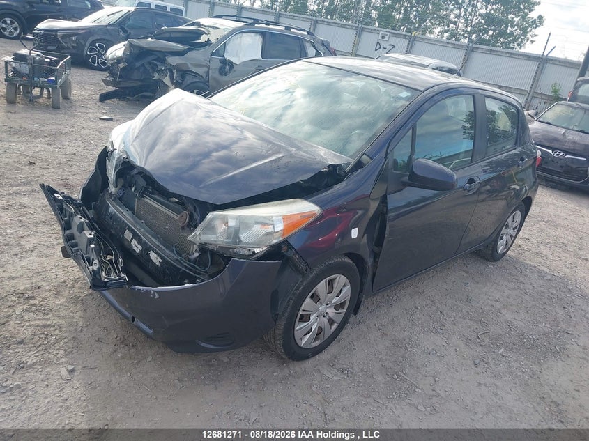 Vin: vnkktud3xea013083, lot: 3107468, toyota yaris le 20142