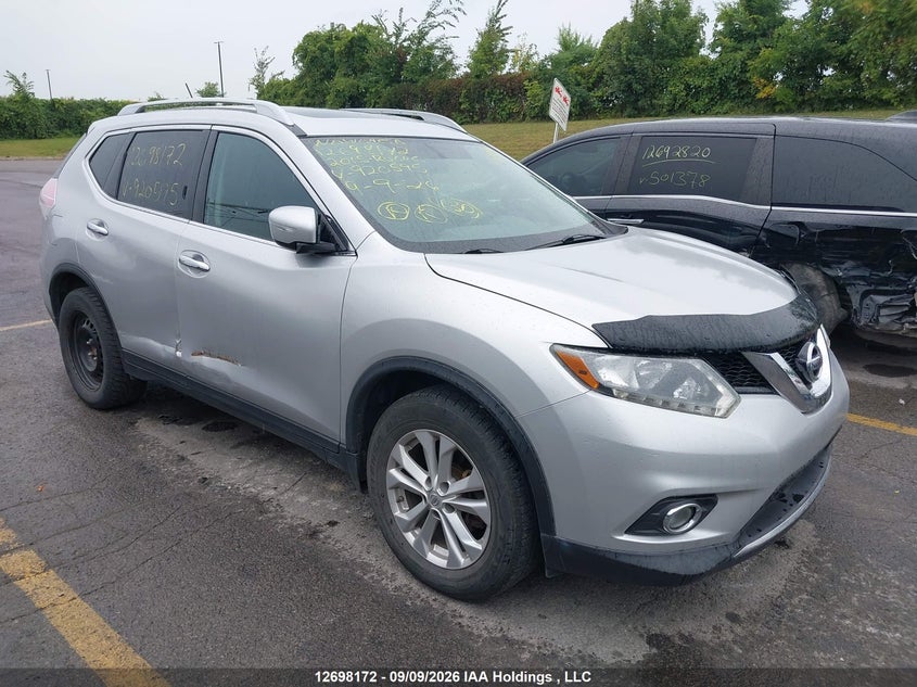2015 Nissan Rogue S/Sv, Правый бок, IAAI, VIN 5N1AT2MT0FC920595