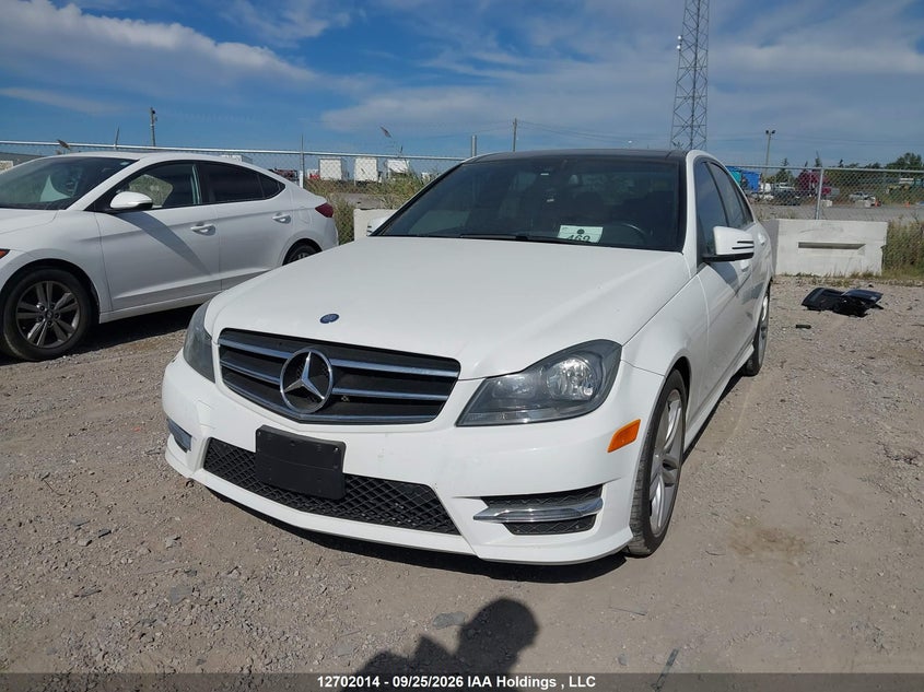 Vin: wddgf8ab2ea958768, lot: 3107594, mercedes-benz c 300 20142