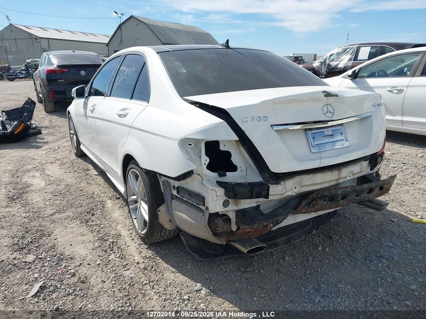 Vin: wddgf8ab2ea958768, lot: 3107594, mercedes-benz c 300 20143