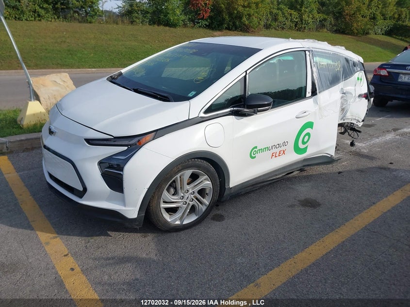 2023 Chevrolet Bolt, Left Side, IAAI, VIN 1G1FW6S08P4172085 — photo 2
