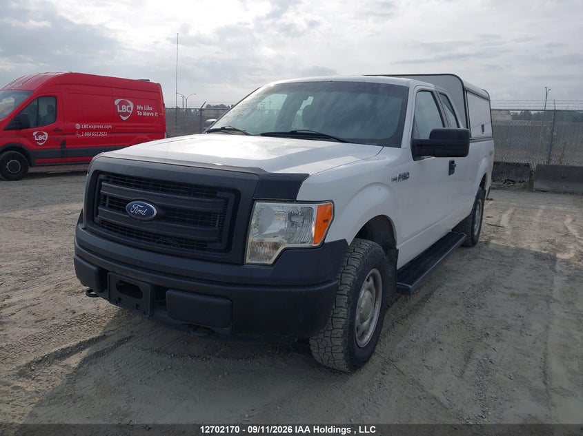 2014 Ford F-150, Удар сзади, IAAI, VIN 1FTFX1EF2EKD85727 — фото 2