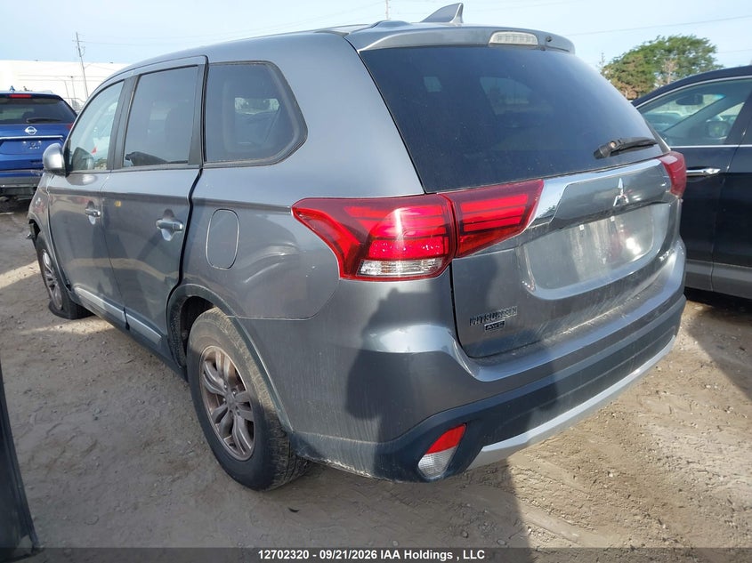 Vin: ja4az2a32jz602548, lot: 3107904, mitsubishi outlander es 20183