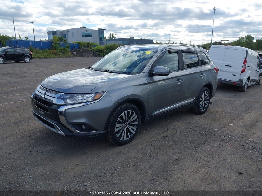 Vin: ja4az2a31lz613429, lot: 3107973, mitsubishi outlander es 20202