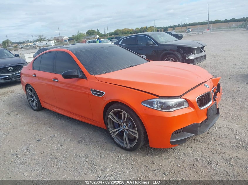 2015 BMW M5 VIN WBSFV9C5XFD******