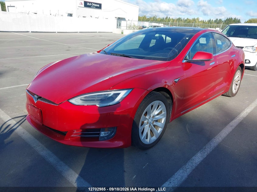 2018 Tesla Model S, Правий зад, IAAI, VIN 5YJSA1E25JF276506 — фото 2