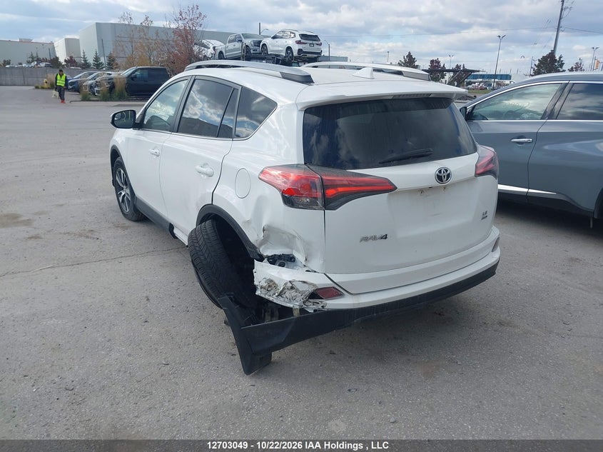 Vin: 2t3bfrev8jw772534, lot: 3108686, toyota rav4 le 20183