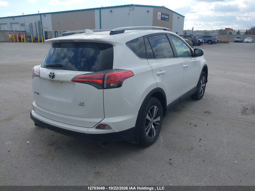 Vin: 2t3bfrev8jw772534, lot: 3108686, toyota rav4 le 20184