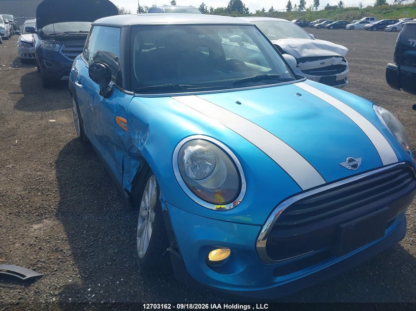 2018 Mini 3 Door Cooper, Right Side, IAAI, VIN WMWXP5C56J3C65634