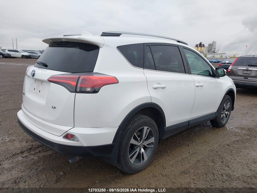 Vin: 2t3zfrev1jw520607, lot: 3108926, toyota rav4 le 20184