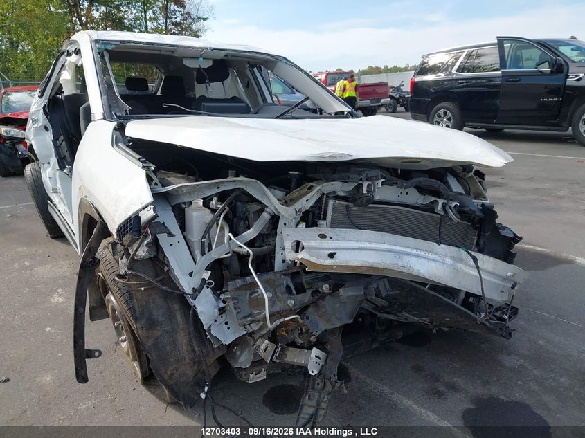 Vin: 2t3b1rfv2rc446187, lot: 3109079, toyota rav4 le 2024 img_1