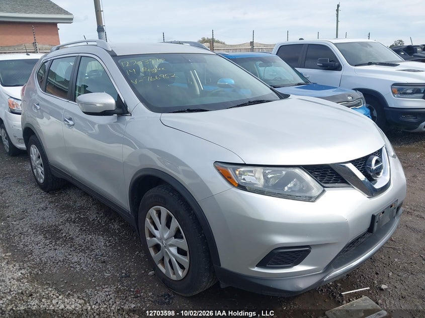 2014 Nissan Rogue S/Sl/Sv, Left Side, IAAI, VIN 5N1AT2MT7EC766952