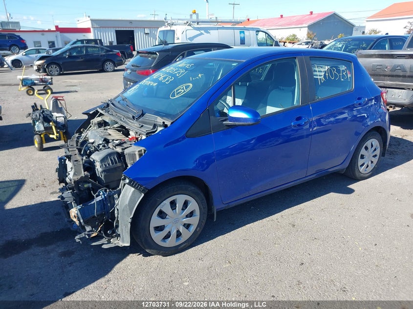 2019 Toyota Yaris L/Le/Se, Возможны проблемы с механикой, IAAI, VIN VNKKTUD32KA104683 — фото 2