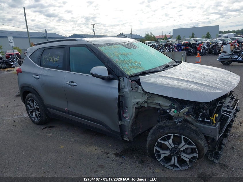 Vin: kndercaa5p7445744, lot: 3109806, kia seltos ex 2023 img_1