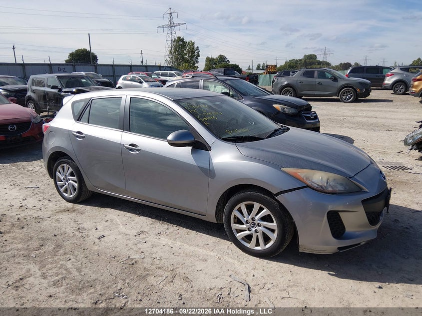 Vin: jm1bl1kf8d1705880, lot: 3109892, mazda mazda3 gx 2013 img_1
