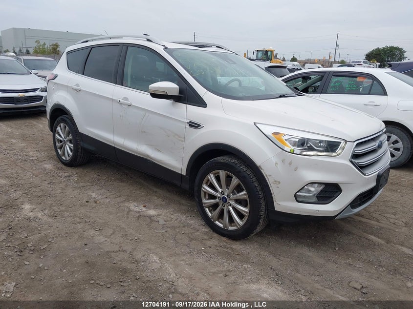 Vin: 1fmcu9j93hua70014, lot: 3109900, ford escape titanium 2017 img_1