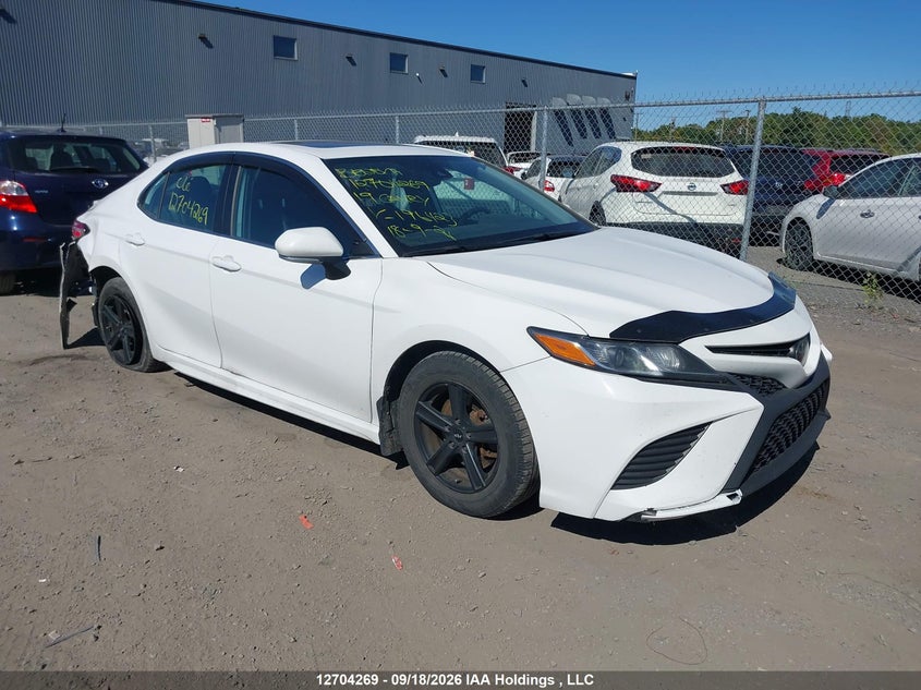 2019 Toyota Camry Se, Правий зад, IAAI, VIN 4T1B11HK6KU196423