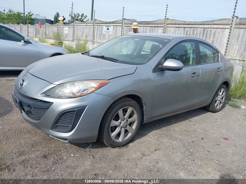 Vin: jm1bl1uf7b1369164, lot: 3110176, mazda mazda3 gx 20112