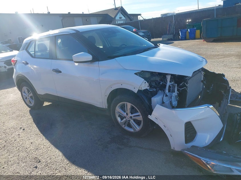 2025 Nissan Kicks Play S Cvt, Удар спереди, IAAI, VIN 3N1CP5BV4SL502064