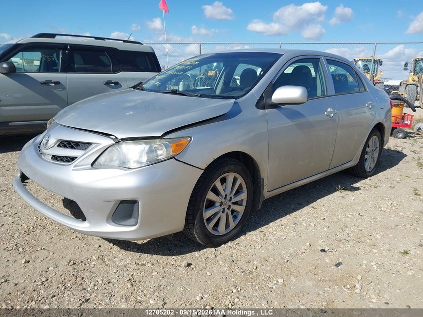 Vin: 2t1bu4ee3dc961079, lot: 3110988, toyota corolla s/le 20132
