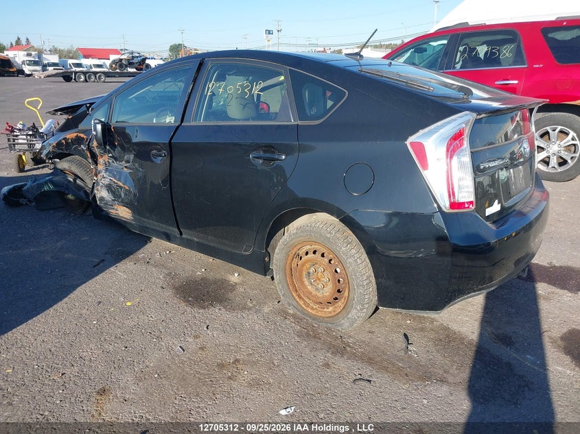 Vin: jtdkn3du3c5486108, lot: 3111100, toyota prius 20123
