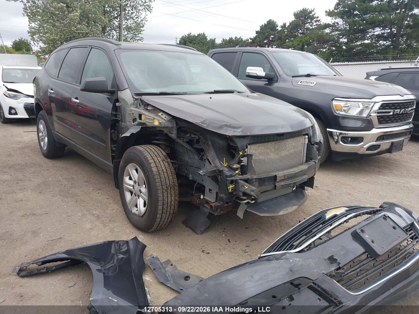 2015 Chevrolet Traverse Ls, Удар спереди, IAAI, VIN 1GNKRFED5FJ324200