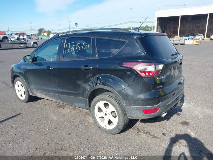Vin: 1fmcu9g93huc82743, lot: 3111259, ford escape se 20173