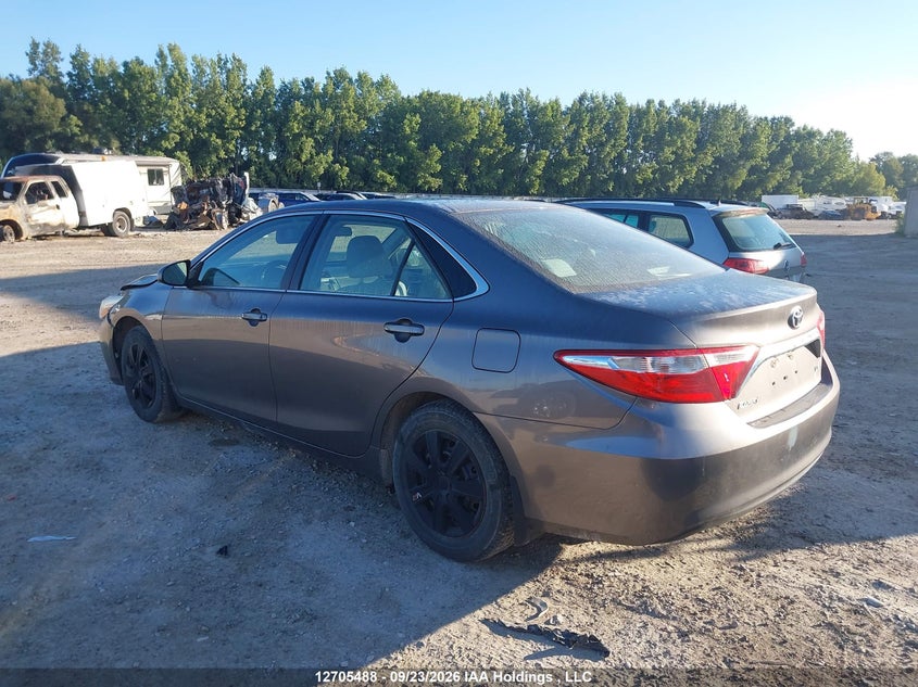Vin: 4t1bf1fk7fu029644, lot: 3111276, toyota camry le/xle/se/xse 20153