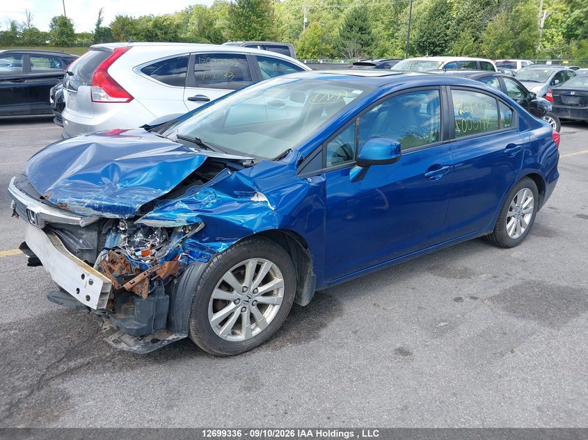 2012 Honda Civic, Front, IAAI, VIN 2HGFB2F94CH005984 — photo 2