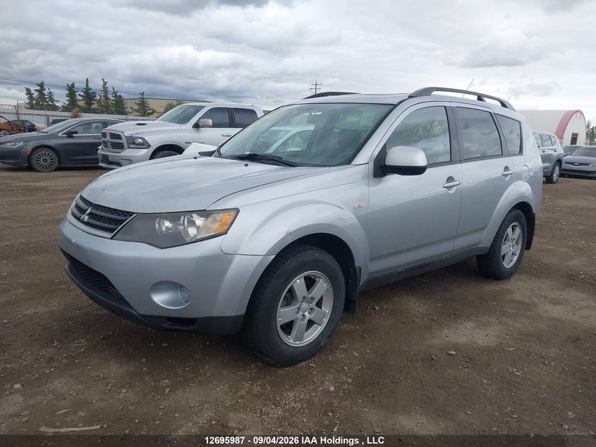 2008 Mitsubishi Outlander, Правый зад, IAAI, VIN JA4MT31X08Z606602 — фото 2