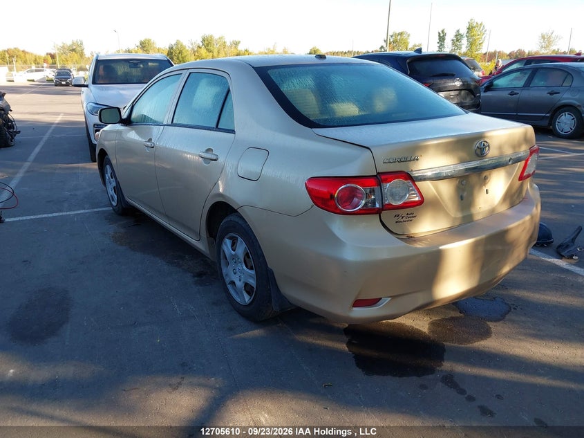 Vin: 2t1bu4ee6dc952988, lot: 3111433, toyota corolla s/le 20133