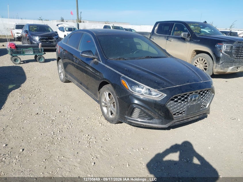 Vin: 5npe34af4kh802712, lot: 3111492, hyundai sonata essential 2019 img_1
