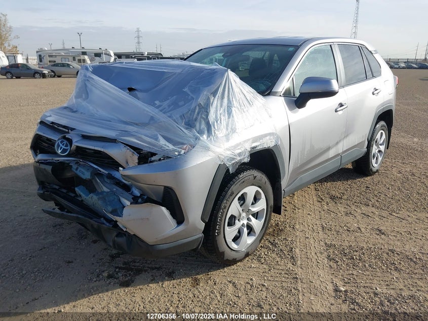 2025 Toyota Rav4 Le, Front, IAAI, VIN 2T3B1RFV9SC560452 — photo 2