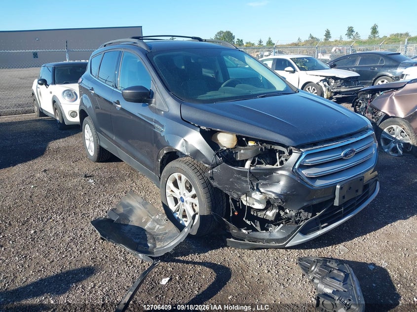 2018 Ford Escape Se, Удар спереди, IAAI, VIN 1FMCU9GD0JUC97808