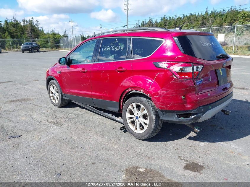 Vin: 1fmcu9g96hub63553, lot: 3112274, ford escape se 20173
