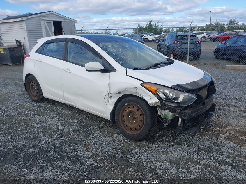 2017 Hyundai Elantra Gt, Front, IAAI, VIN KMHD35LH3HU383701