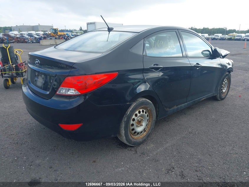 Vin: kmhct4aexeu734260, lot: 3112501, hyundai accent gl 20144