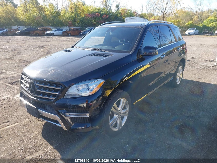 2014 Mercedes-Benz Ml 350 Bluetec, Удар спереду, IAAI, VIN 4JGDA2EB4EA382504 — фото 2