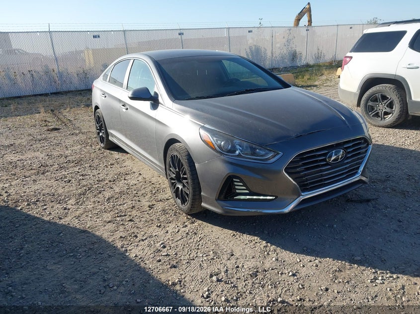 2018 Hyundai Sonata Se, Left Side, IAAI, VIN 5NPE24AF8JH670958