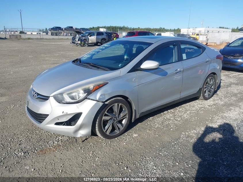 2015 Hyundai Elantra Se/Sport/Limited, Удар спереди, IAAI, VIN KMHDH4AH7FU383597 — фото 2