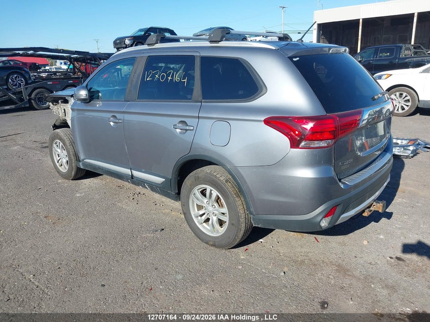 Vin: ja4jz3ax2gz609579, lot: 3113087, mitsubishi outlander se/sel 20163