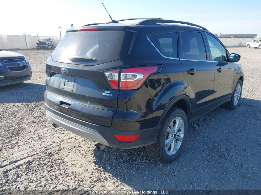 Vin: 1fmcu9gd6hue60231, lot: 3113393, ford escape se 20174