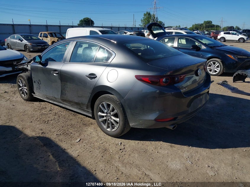Vin: jm1bpacm9s1791988, lot: 3113436, mazda 3 preferred 20253