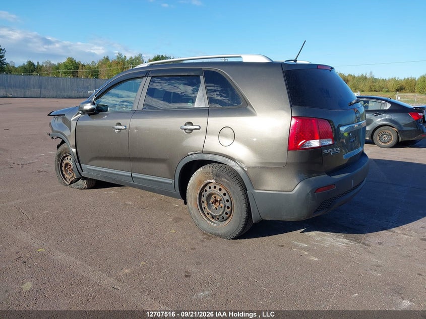 Vin: 5xykt3a62dg342361, lot: 3113473, kia sorento lx 20133