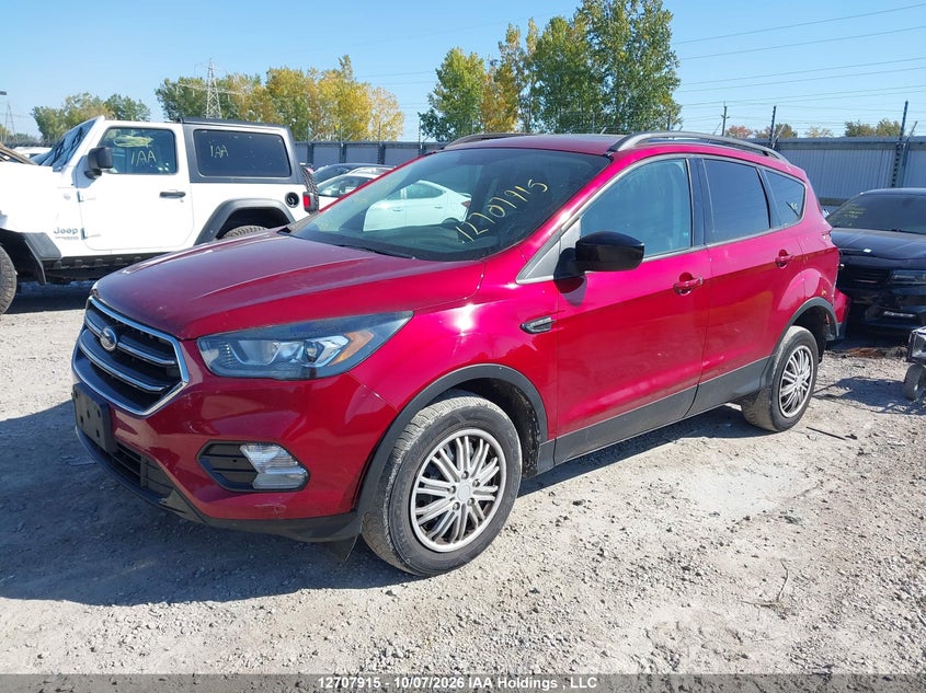 Vin: 1fmcu0g91hud46290, lot: 3113935, ford escape se 20172