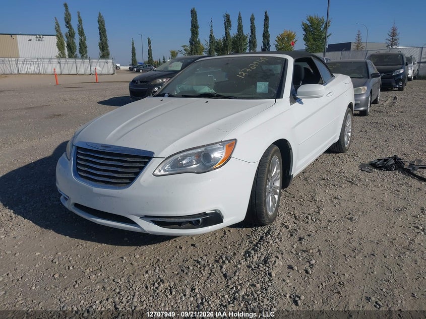Vin: 1c3bcbeg3dn673234, lot: 3113969, chrysler 200 touring 20132