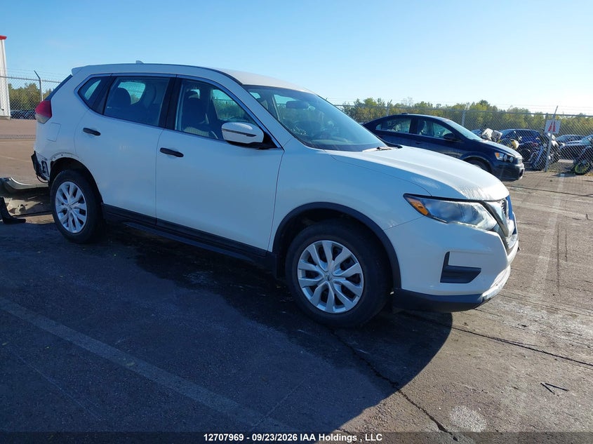 Vin: 5n1at2mt2jc749308, lot: 3113989, nissan rogue s/sv 2018 img_1