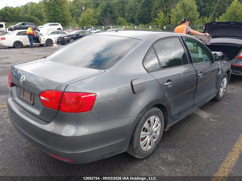 Vin: 3vw2k7aj7dm426707, lot: 3114080, volkswagen jetta 2.0l trendline/2.0l trendline+ 20134